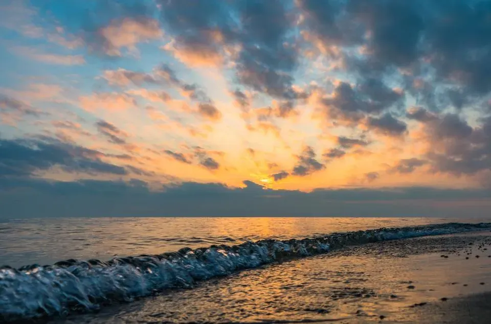 Burst of Clouds
