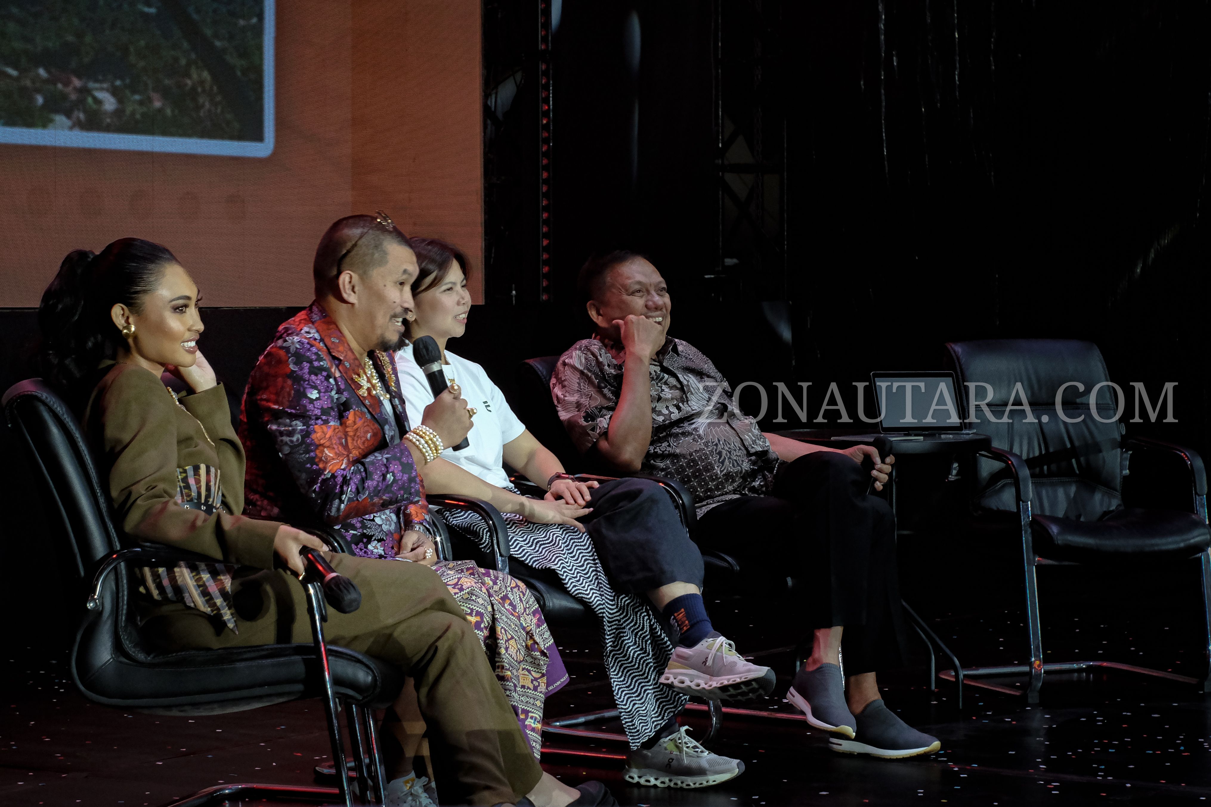 FOTO: Keseruan Mata Najwa On Stage di Manado