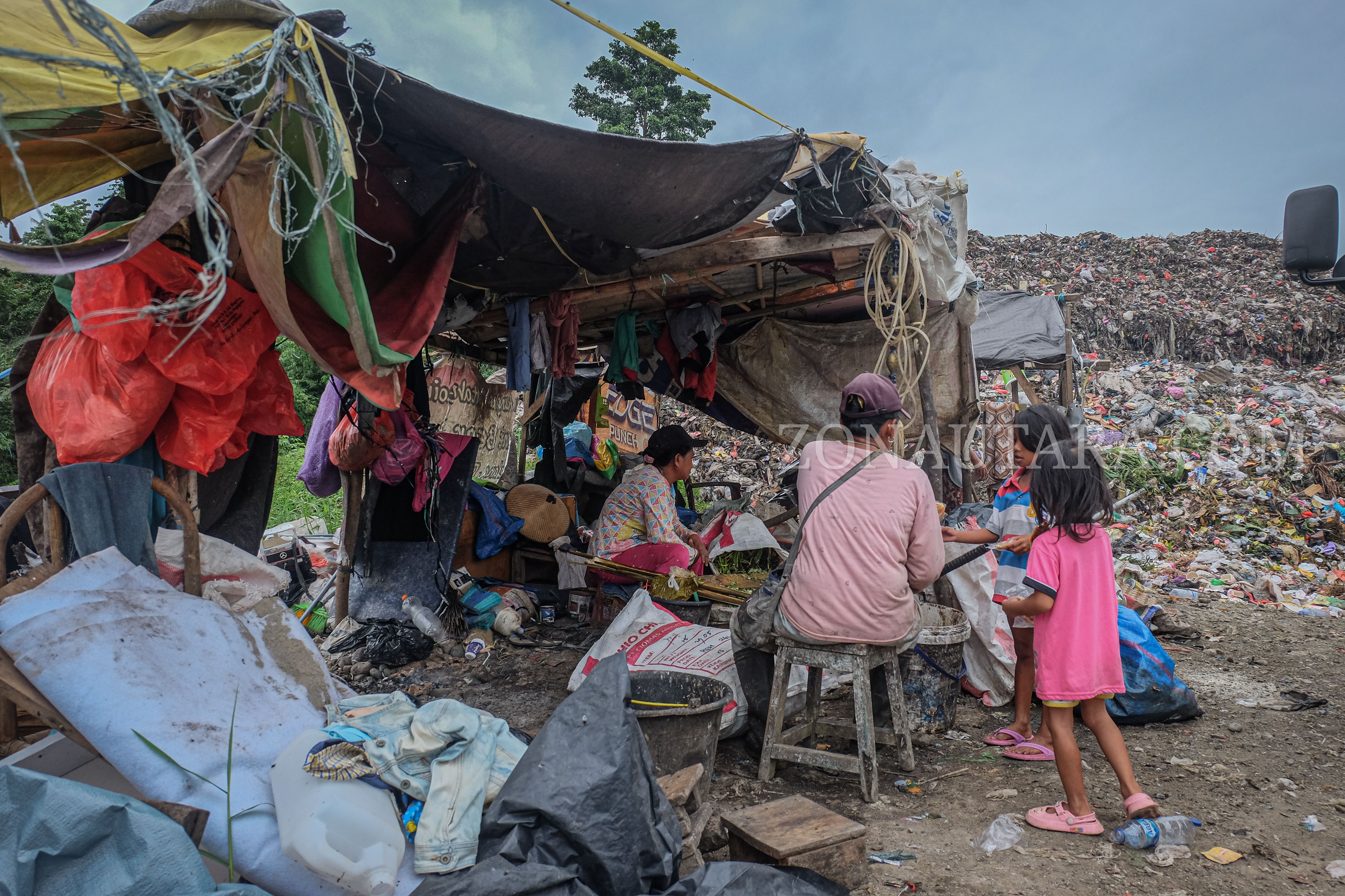 FOTO: Aktivitas dan kondisi di TPA Kotamobagu